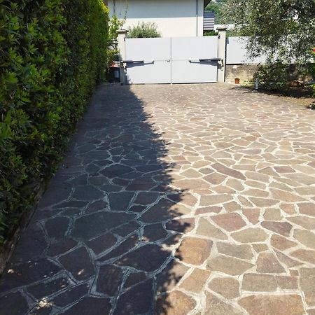 Rose Garden House Wi-Fi Apartment Riva del Garda Bagian luar foto