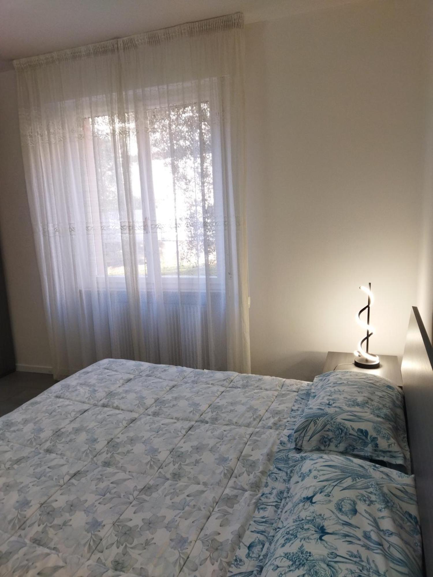 Rose Garden House Wi-Fi Apartment Riva del Garda Bagian luar foto